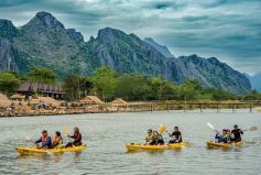 Vang Vieng  kayaking, tubing and Blue Lagoon full day tour