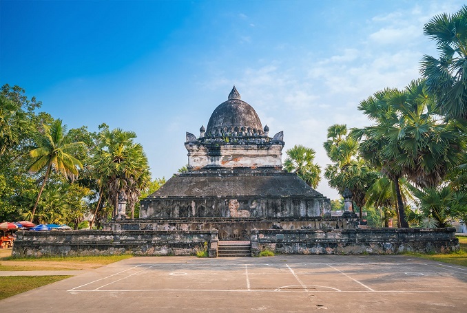 Alms Giving Ceremony, Market and Luang Prabang City full day tour