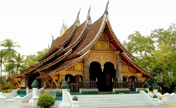 The UNESCO Heritage City and Pak Ou Caves Full Day Tour