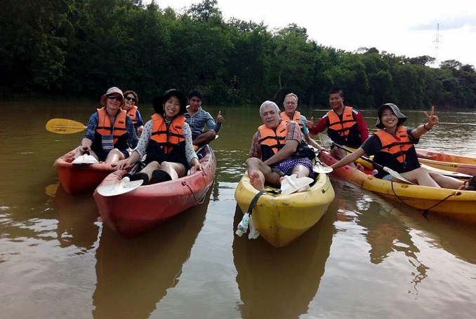 Nong Khiaw Kayaking