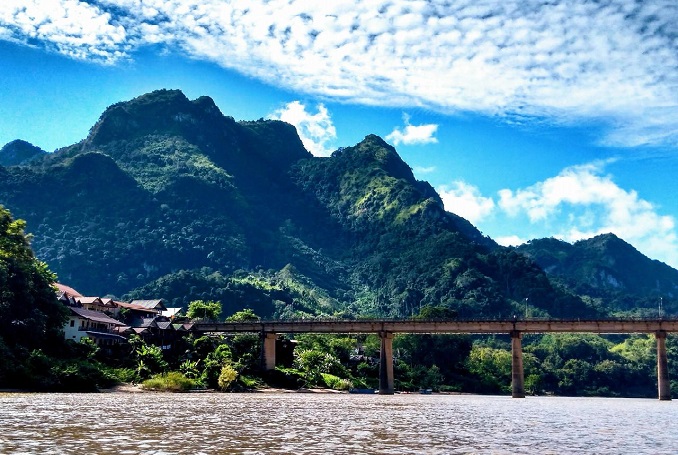 Lovely Laos Tour Package 11D/10N