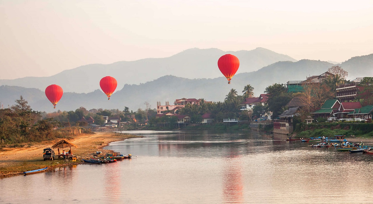 Vang Vieng Hotair Balloon, Hot Air Balloon in Vang Vieng