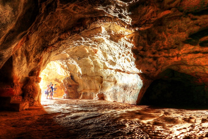 Discover Laos 5 Days Tour Package