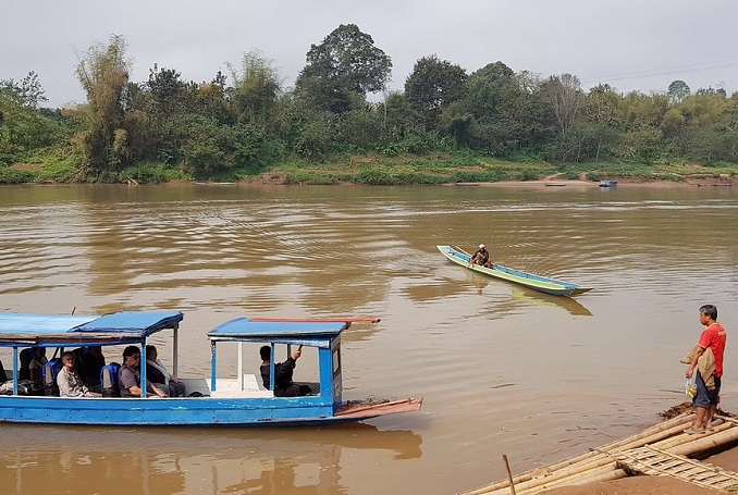 Full day cruise to Weaving Village and Muang Ngoi