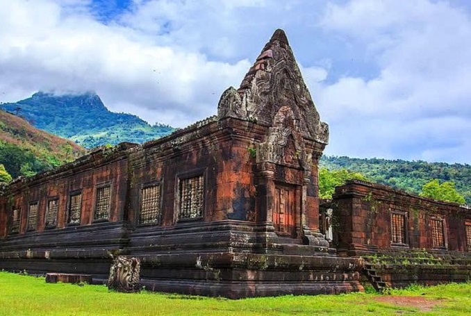 Full Day Pakse City and Wat Phou Tour