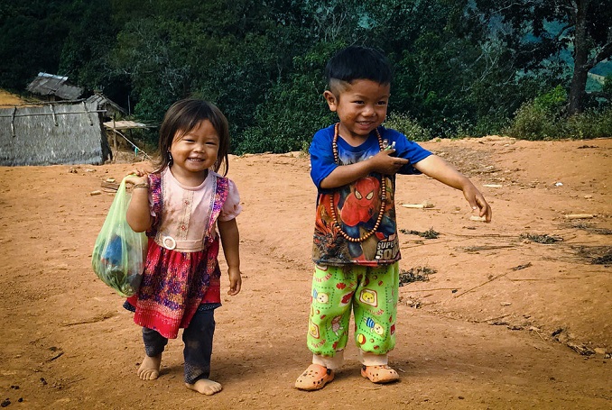 Full Day Trekking To Tribe Village and Kuang Si Falls